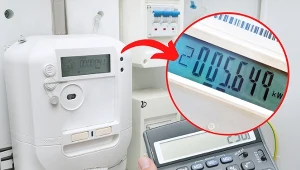 Jak odczytać licznik prądu i zgłosić jego stan? Wiele zależy od rodzaju zamontowanego u odbiorcy urządzenia pomiarowego.