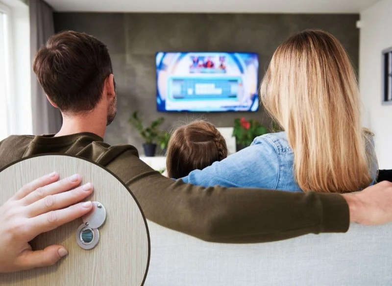 Abonament RTV jest opłatą, która pobierana jest na funkcjonowanie publicznej telewizji i radia