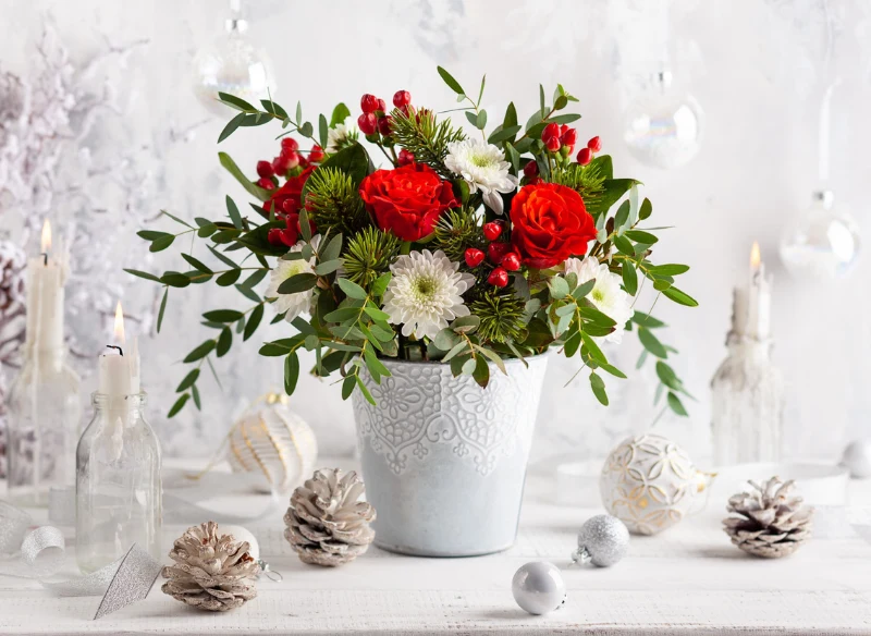 Świetnym pomysłem są cięte kwiaty na Boże Narodzenie