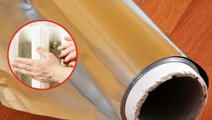 Folia aluminiowa może zapobiegać utatom ciepła.