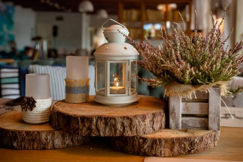 Wrzosy mogą być efektowną jesienną ozdobą wnętrz