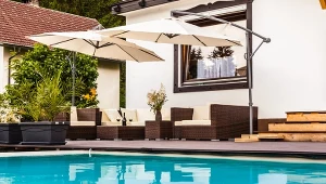 Baseny gruntowe różnią się materiałem, rodzajem wypełnienia i kształtem