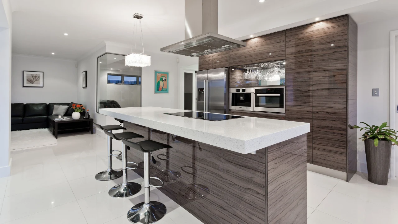 Kuchnia z frontami lakierowanymi