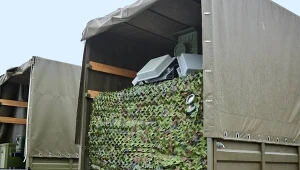 Rosjanie ukrywają tajemnicy potężny laser. Widzino go na ciężarówce