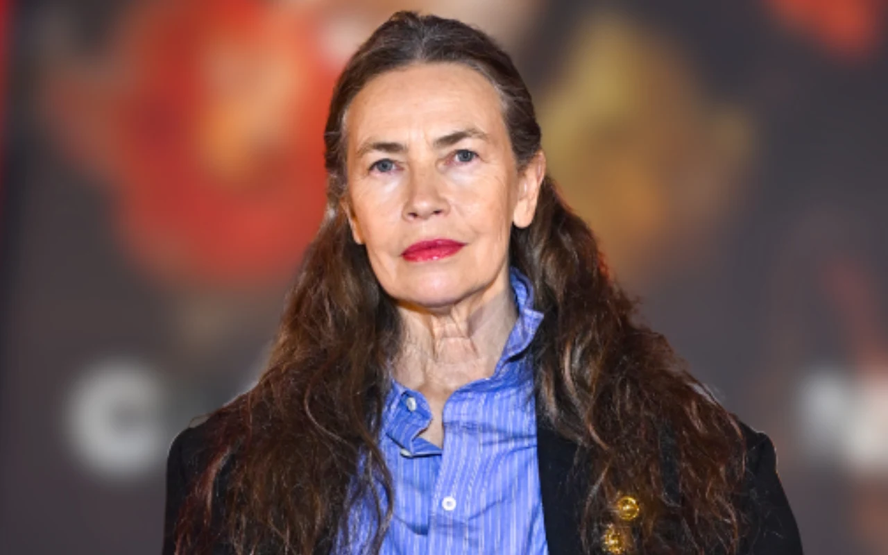 Lidia Popiel udowadnia, że moda nie ma wieku. Odważnie eksperymentuje ze stylizacjami