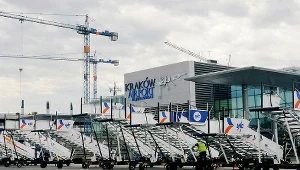 Odwołano lot z Krakowa do Paryża. Incydent w samolocie