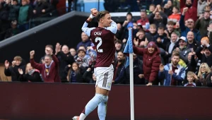 Matty Cash na liście z Haalandem, Polak doceniony. Jan Urban może czuć dumę