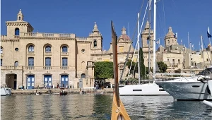 Gdzie na urlop jesienią? Ma być ciepło, słonecznie i niezbyt drogo