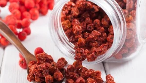 Najlepszy owoc dla seniorów i to za darmo. Pomaga na serce i oczy