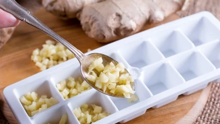 Mrożenie jest dobrym sposobem na przechowywanie imbiru 
