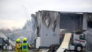 Eksplozja cysterny w Niemczech. Warsztat stanął w płomieniach, są ranni