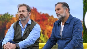 Od Hrabi do hrAbi, czyli o niemilknących echu Asinego śmiechu