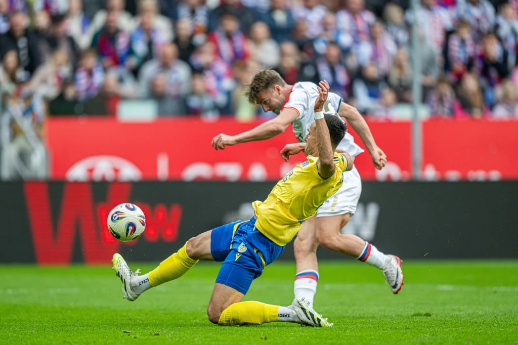 Kadr meczu Górnik Zabrze - Arka Gdynia Kadr meczu Górnik Zabrze - Arka Gdynia