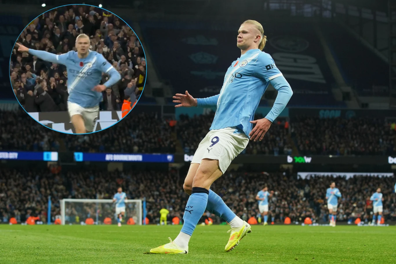 Erling Haaland zanotował dublet w starciu z Bournemouth Piłkarz Manchesteru City w niebieskiej koszulce i białych spodenkach celebruje zdobycie gola, wykonując charakterystyczny gest na tle pełnego stadionu, w tle widoczni są kibice oraz inni zawodnicy.