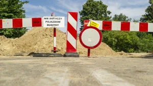 Stają remonty dróg w całej Polsce. Rząd zabrał pieniądze gminom