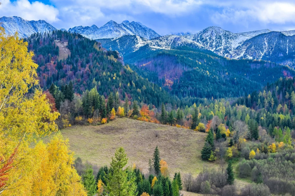 Słowacki Tatrzański Park Narodowy zamyka część szlaków na zimę Słowacki Tatrzański Park Narodowy zamyka część szlaków na zimę