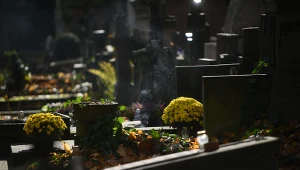 "Muzeum dziejów miasta, którego już nie ma". O trzech wymiarach warszawskich Starych Powązek