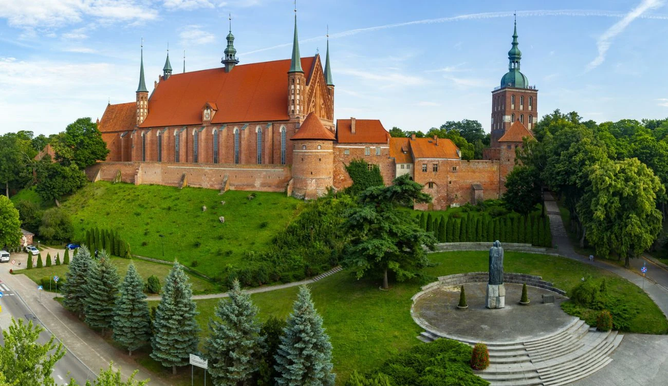 Frombork jest perełką turystyczną, którą warto znać