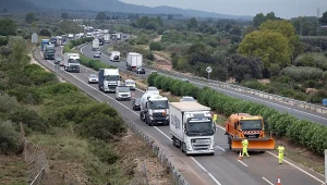 Hiszpański sąd ustanawia precedens - zwalnia z opłat, jeśli na autostradzie prowadzone są roboty drogowe utrudniające ruch. Zdjęcie ilustracyjne