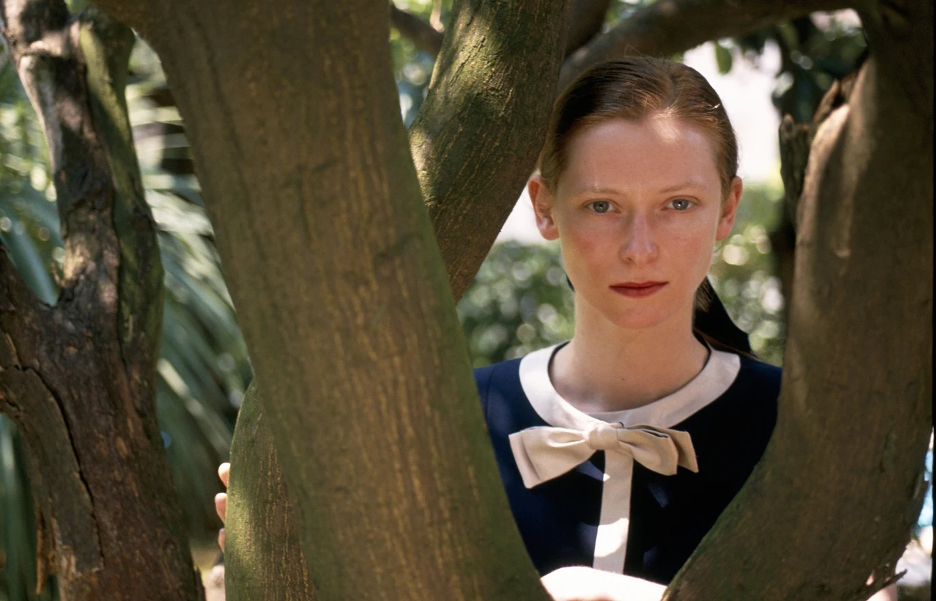 Tilda Swinton w 1990 roku podczas festiwalu w Cannes
