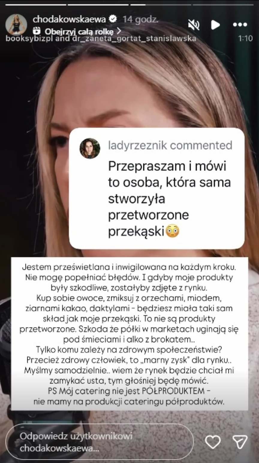 Ewa Chodakowska zabrała głos ws. "afery pestycydowej" Zbliżenie na kobietę z jasnymi włosami, z nałożonym na zdjęcie cytatem z komentarza. Na obrazie pojawia się również dłuższa wiadomość w formie tekstu, dotycząca przetworzonej żywności i odpowiedzi na komentarze w social mediach.