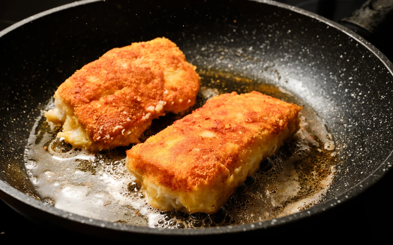 Chrupiące na zewnątrz i puszyste w środku - krokiety bez zawijania to prawdziwy hit internetu 