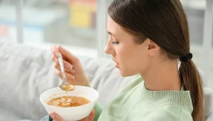 Nie da się ukryć, że zupka chińska zazwyczaj charakteryzuje się wysoką zawartością sodu.