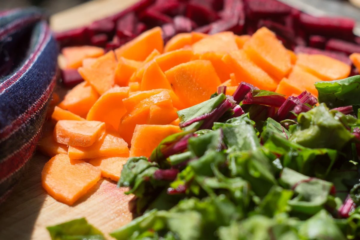 Jesienne składniki, które wzmocnią twoje paznokcie. Sprawdź, co warto dodać do diety Jesienne składniki, które wzmocnią twoje paznokcie. Sprawdź, co warto dodać do diety