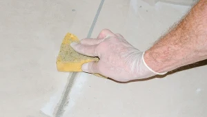 Brudne fugi tworzą się w mieszkaniu błyskawicznie