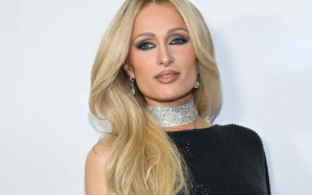 Młodsza siostra przyćmiła Paris Hilton. Nicky Hilton zachwyciła media