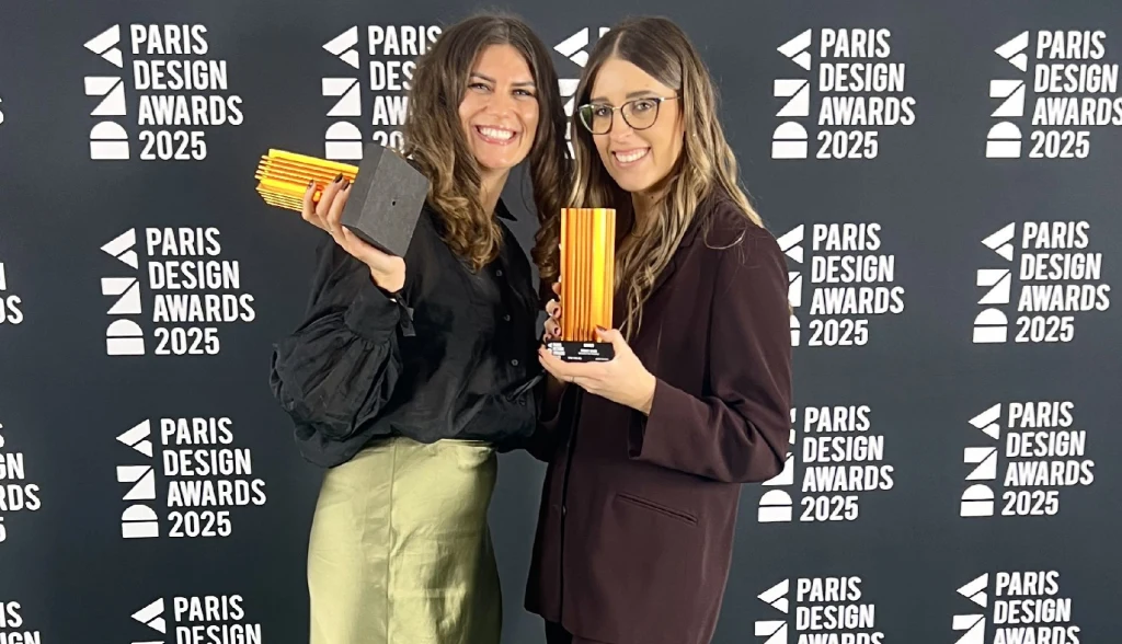 Iga Sawicka i Aleksandra Niedużak z nagrodami DNA Paris Design Awards Iga Sawicka i Aleksandra Niedużak z nagrodami DNA Paris Design Awards