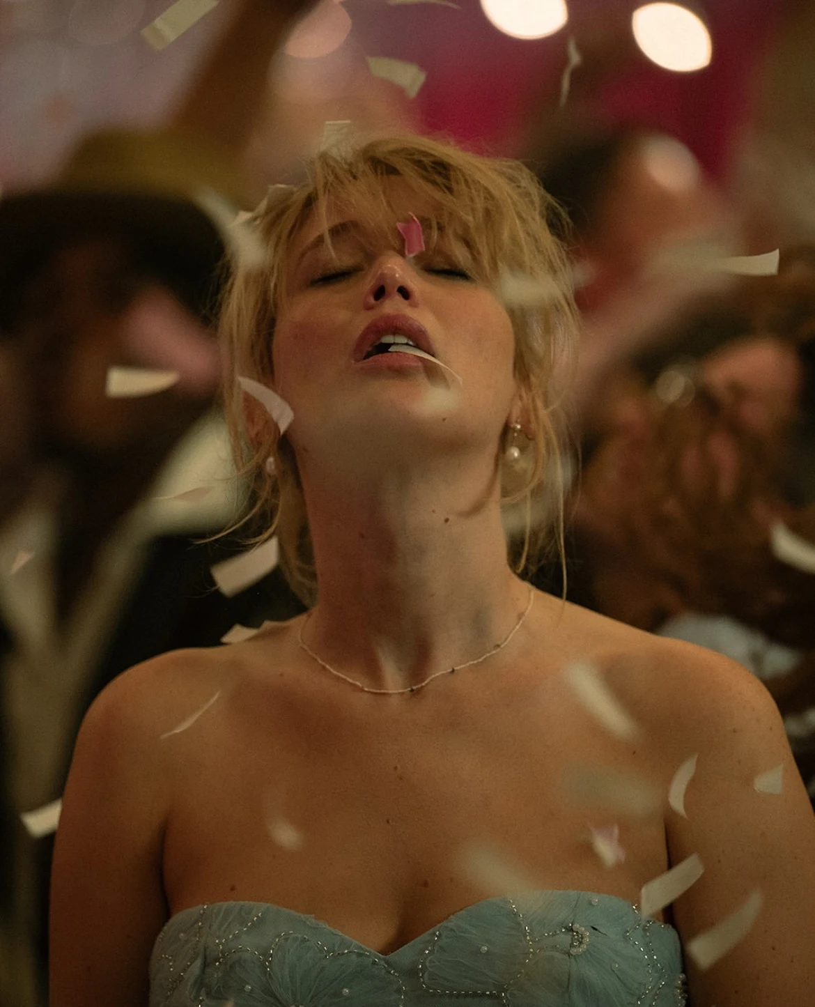 Jennifer Lawrence w filmie "Zgiń kochanie"