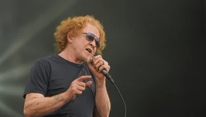 Mick Hucknall stoi na czele Simply Red