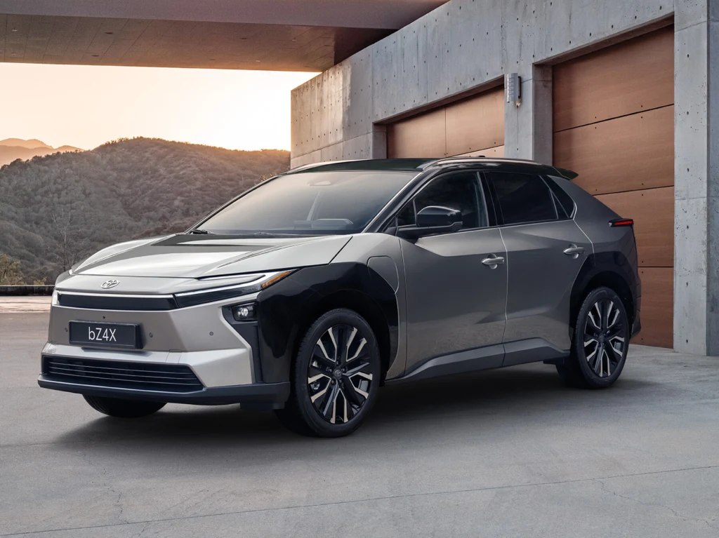 Toyota bZ4X będzie dostępna w dwóch wersjach wyposażeniowych