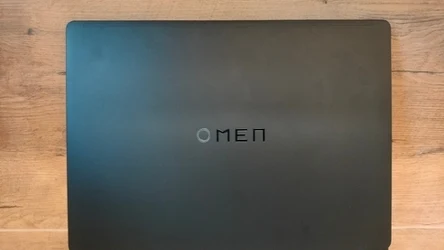 OMEN MAX 16
