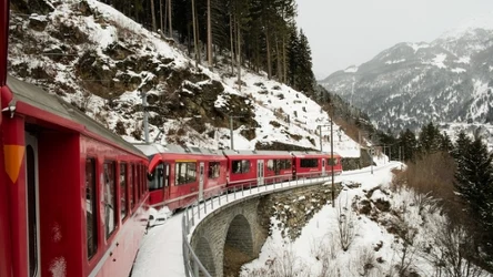 Już w grudniu będzie można ruszyć świątecznym pociągiem na jarmarki 