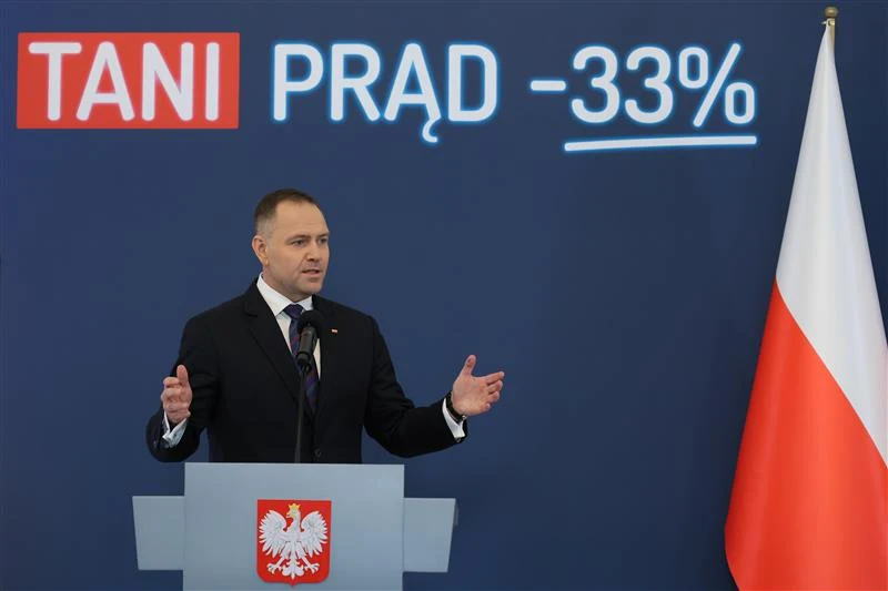 Karol Nawrocki przedstawił projekt ustawy obniżający ceny prądu o 33 proc.