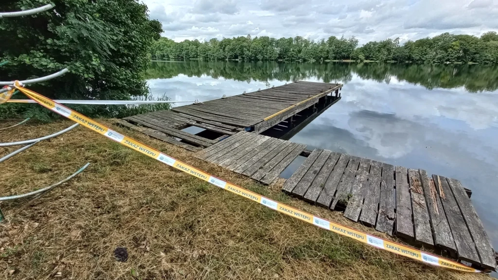 Na północy Polski skontrolowano pomosty. Wiele było nielegalnych Na północy Polski skontrolowano pomosty. Wiele było nielegalnych