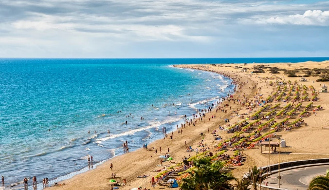 Plaża Maspalomas to wizytówka Gran Canarii i wszystkich Wysp Kanaryjskich. Niefrasobliwi turyści niszczą ją swoim zachowaniem