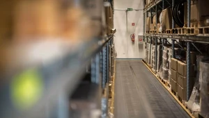 W Chinach zakazane, w Polsce hit. Trafiają w pudełkach jako "latarki"