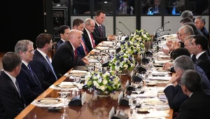 Trump przyjął pięciu przywódców. "Pierwszy raz w historii", "nowa era"