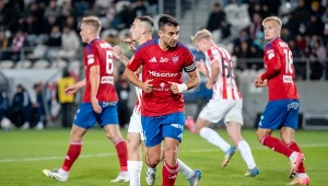 Korona Kielce - Raków Częstochowa w 15. kolejce PKO BP Ekstraklasy. Relacja na żywo