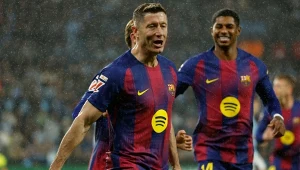 "Kosmiczny" Lewandowski, ale jest też "czerwone światło". Co zrobi Barca?