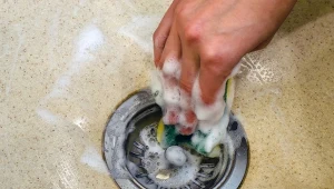 Czy połączenie sody oczyszczonej i octu faktycznie działa?