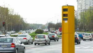 O ile trzeba przekroczyć prędkość, żeby dostać mandat z fotoradaru? 