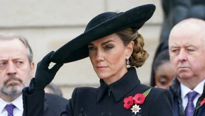 Pojawiła się i z miejsca skupiła na sobie uwagę. Zrobiła to specjalnie