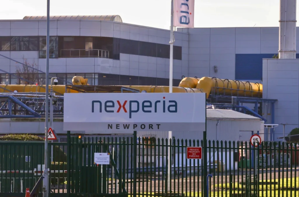 Chiny łagodzą restrykcje na półprzewodniki. Ulga dla motoryzacji w Europie.