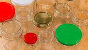Gdzie wyrzucać brudne słoiki? Tak narażasz się na błąd przy segregacji
