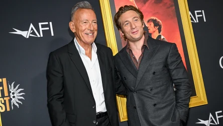 Bruce Springsteen i Jeremy Allen White promując film "Springsteen: Ocal mnie od nicości"