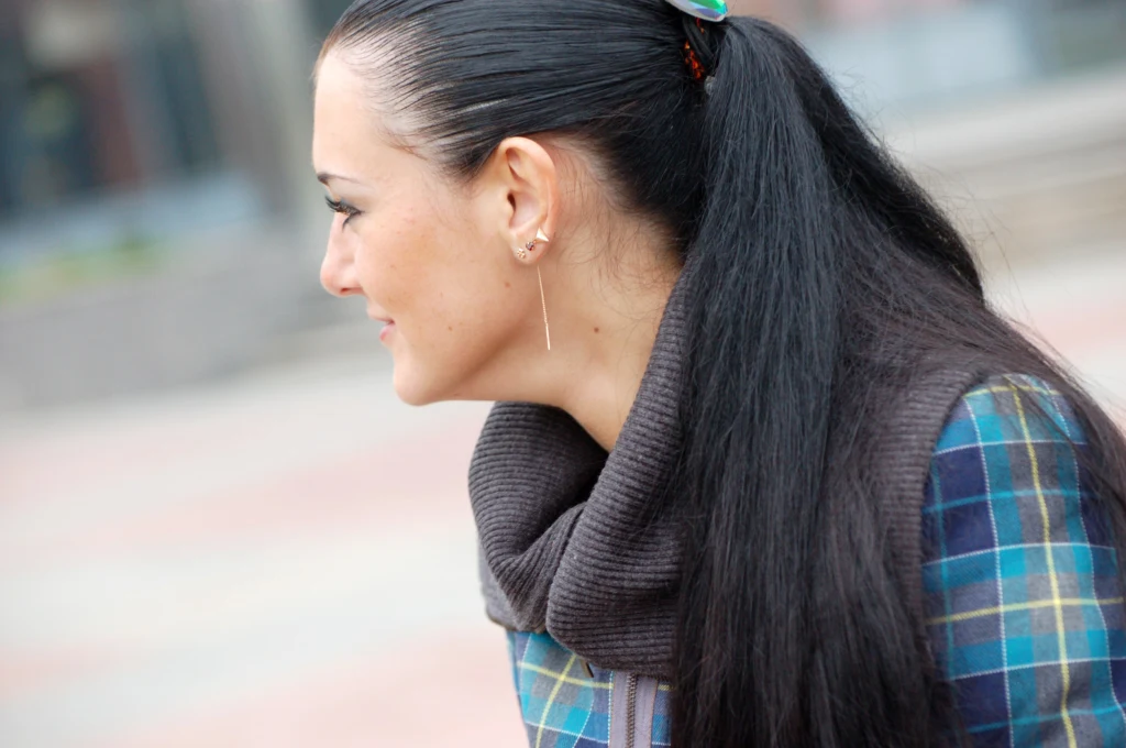 Ten zwykły gadżet każdego dnia tworzy mikrourazy na włosach. Sprawdź, jak temu zapobiec Ten zwykły gadżet każdego dnia tworzy mikrourazy na włosach. Sprawdź, jak temu zapobiec